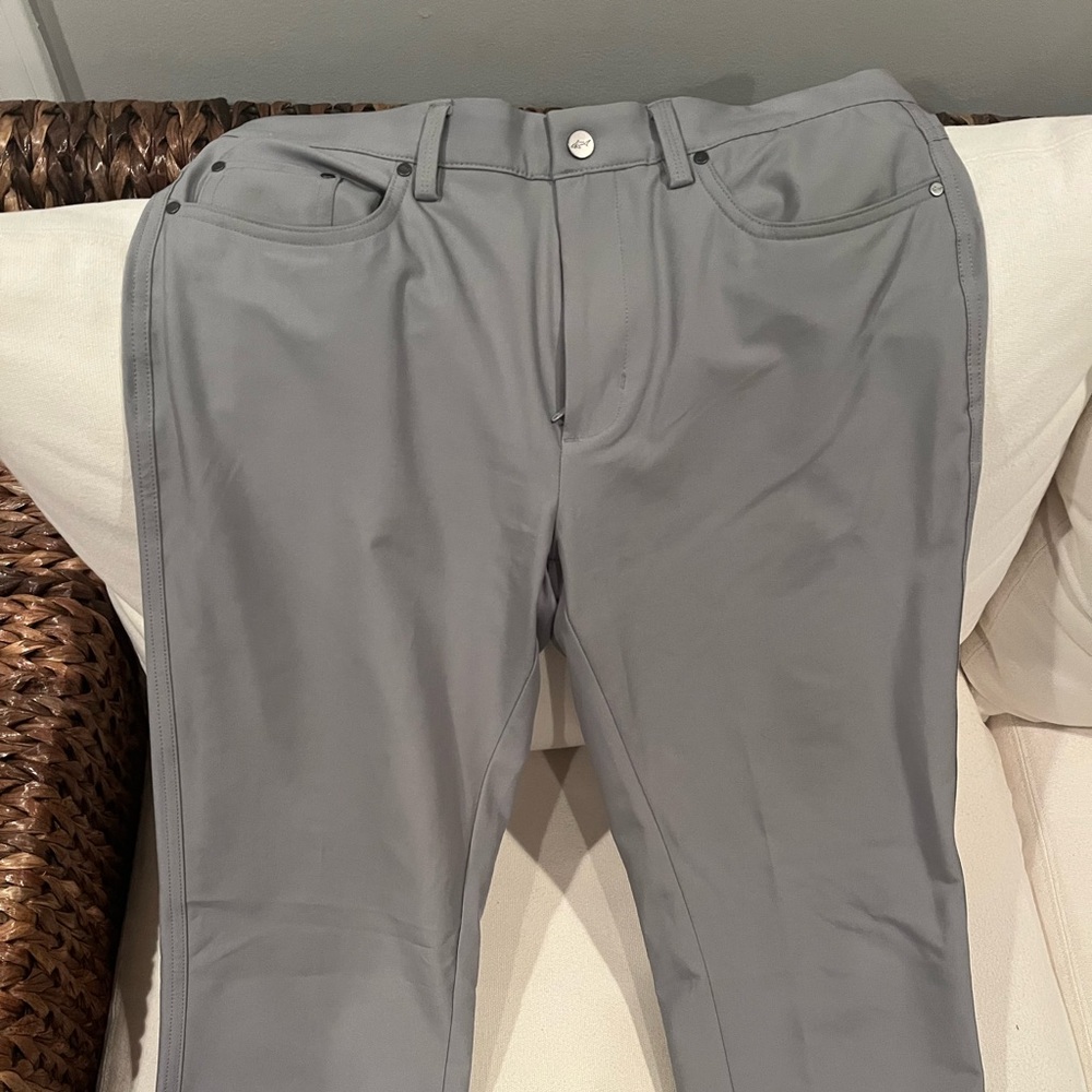 Greg Norman Gray Five Pocket Performance Pants 32/34